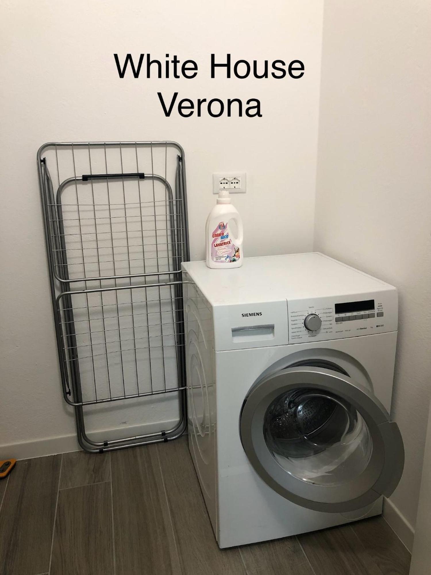 White House Apartment Верона Екстериор снимка
