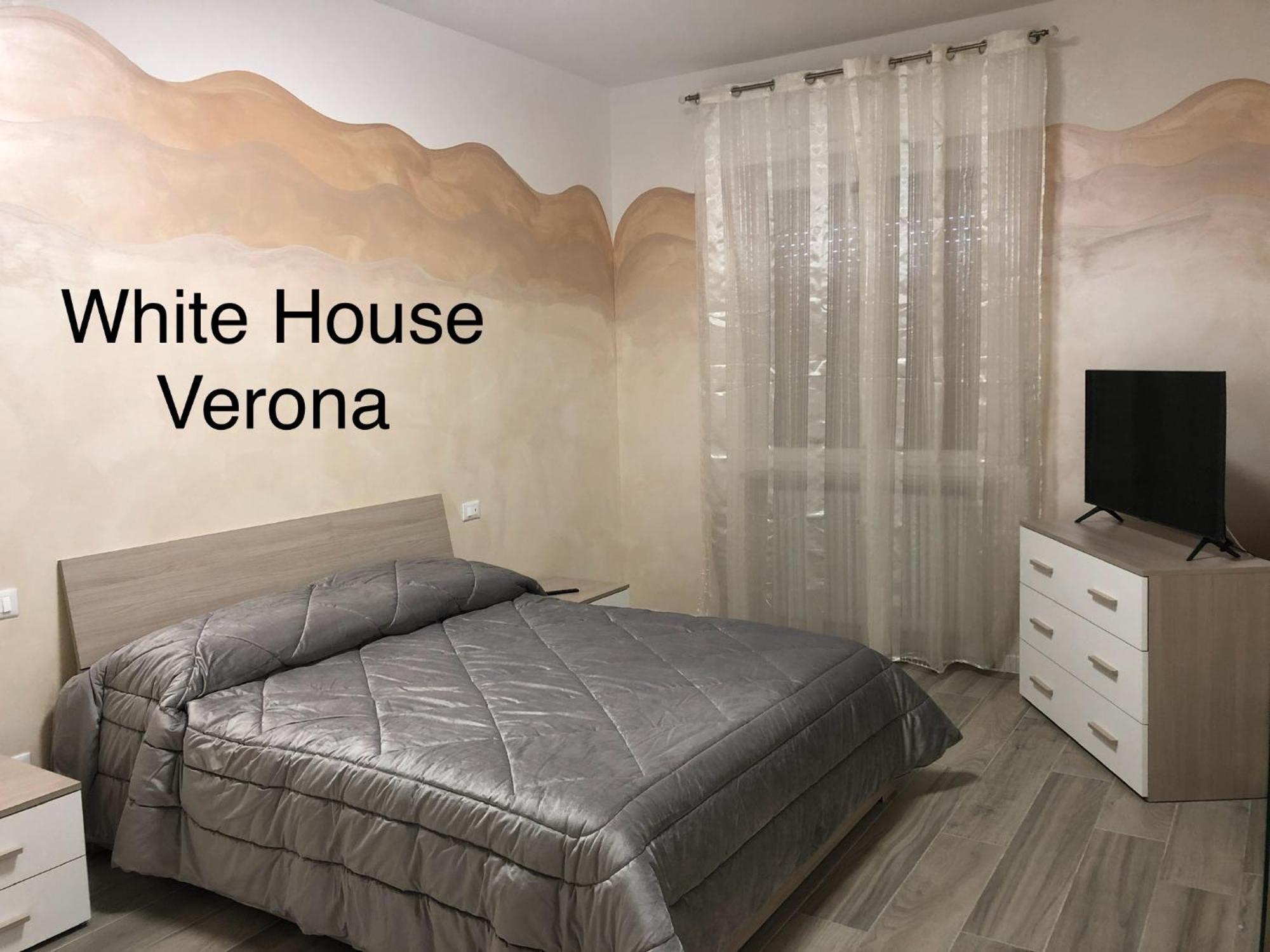 White House Apartment Верона Екстериор снимка